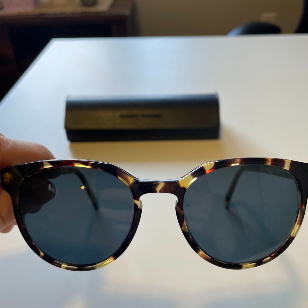 Warby Parker Sunglasses in Walnut Tortoise, Wright, M